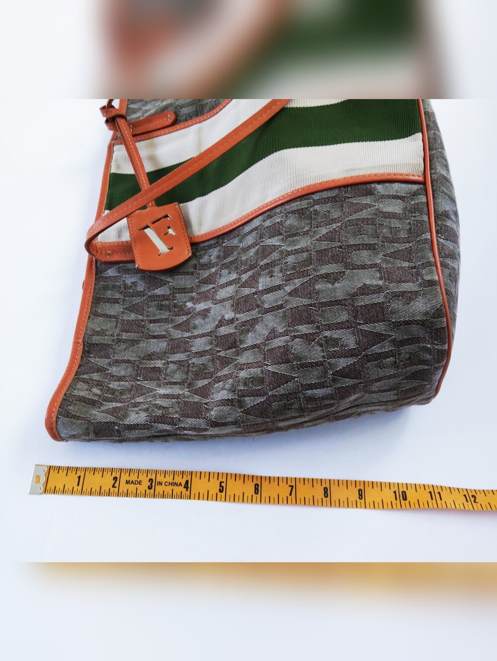 Furla Canvas Tote Bag with Green Stripe and Tan Lether Trim. Pre-owned. - Picture 12 of 13
